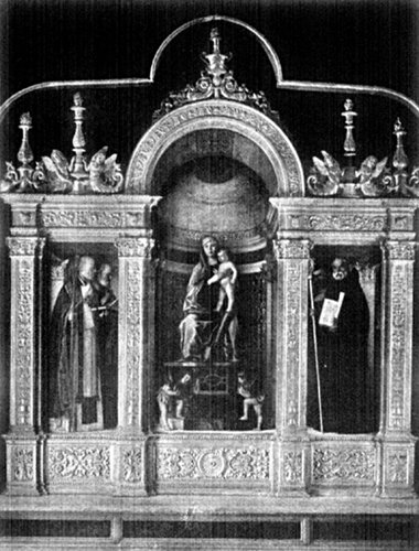 THE MADONNA TRIPTYCH BY GIOVANNI BELLINI
In the Church of the Frari