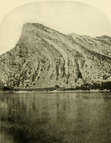 Entrance to
Split-Mountain Canyon, Right Hand Cliffs.