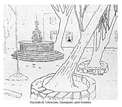 Hacienda de Valenciana, Guanajuato: patio fountain.